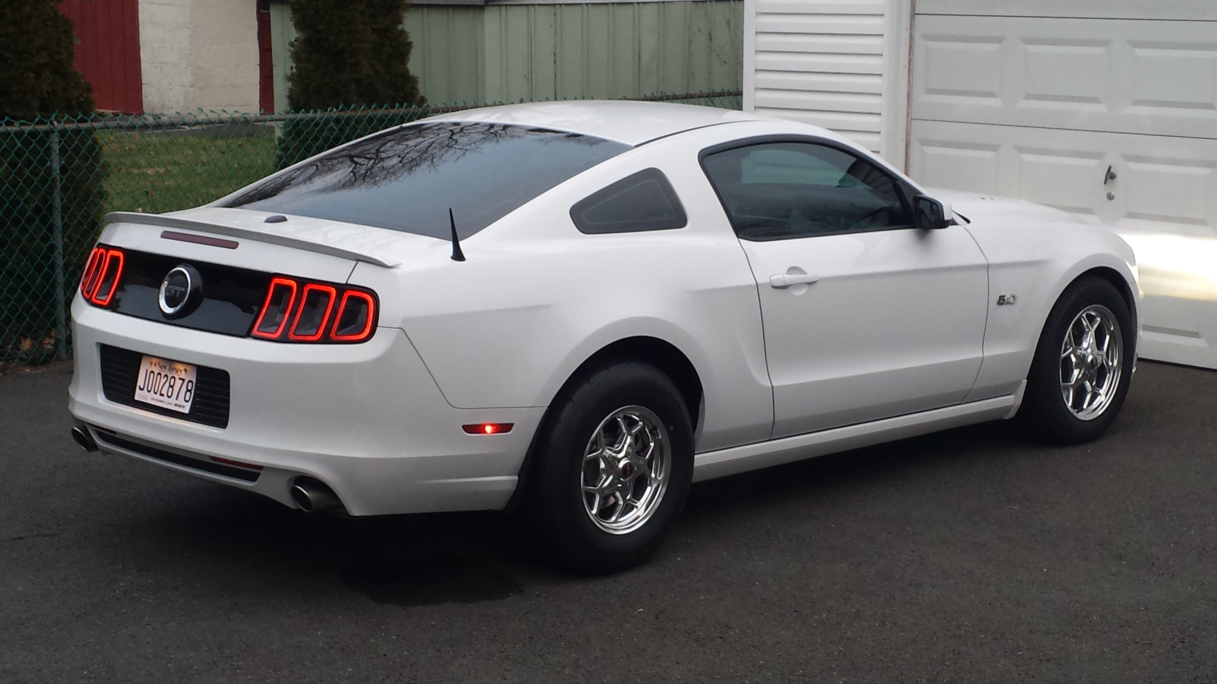 2011 Ford Mustang photo
