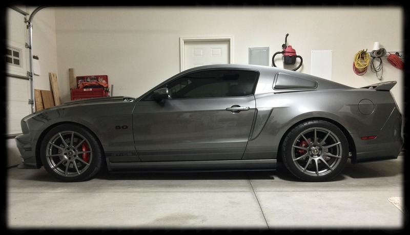 2013 Ford Mustang photo