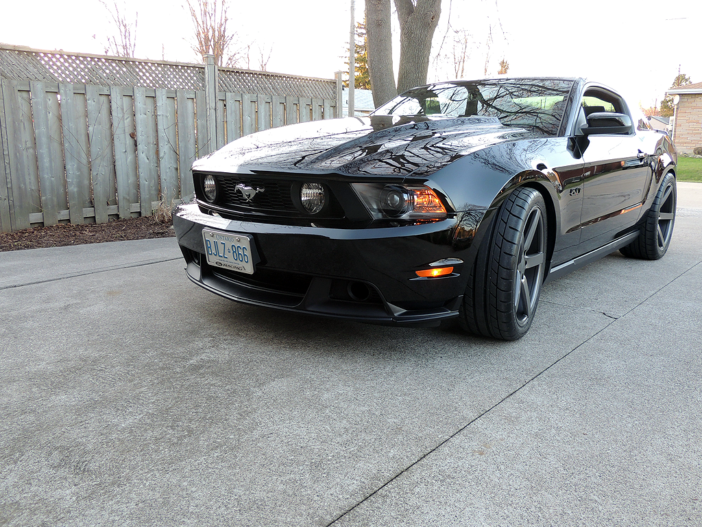 2011 Ford Mustang photo