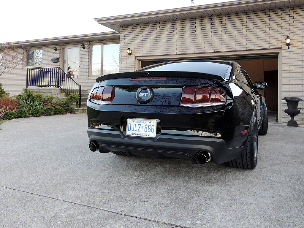 2011 Ford Mustang photo