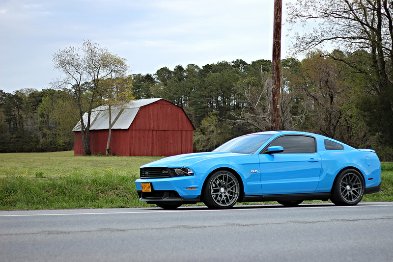 2012 Ford Mustang photo