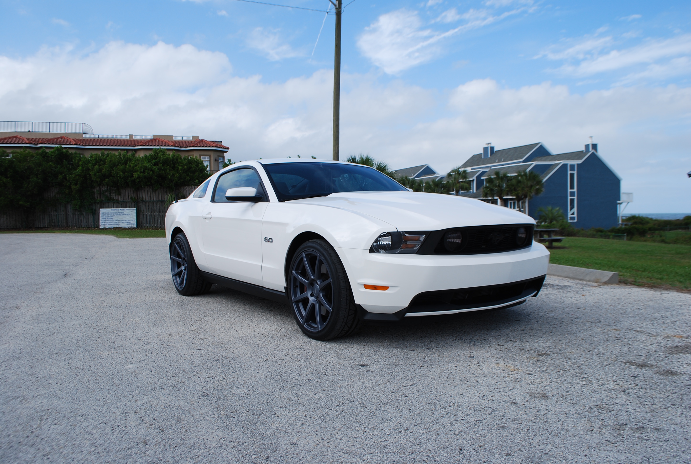 2011 Ford Mustang photo