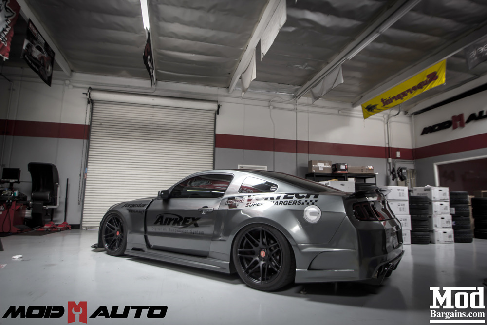 2011 Ford Mustang photo