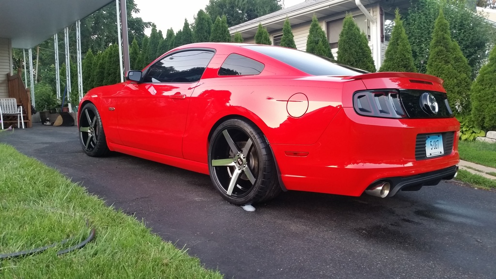 2011 Ford Mustang photo