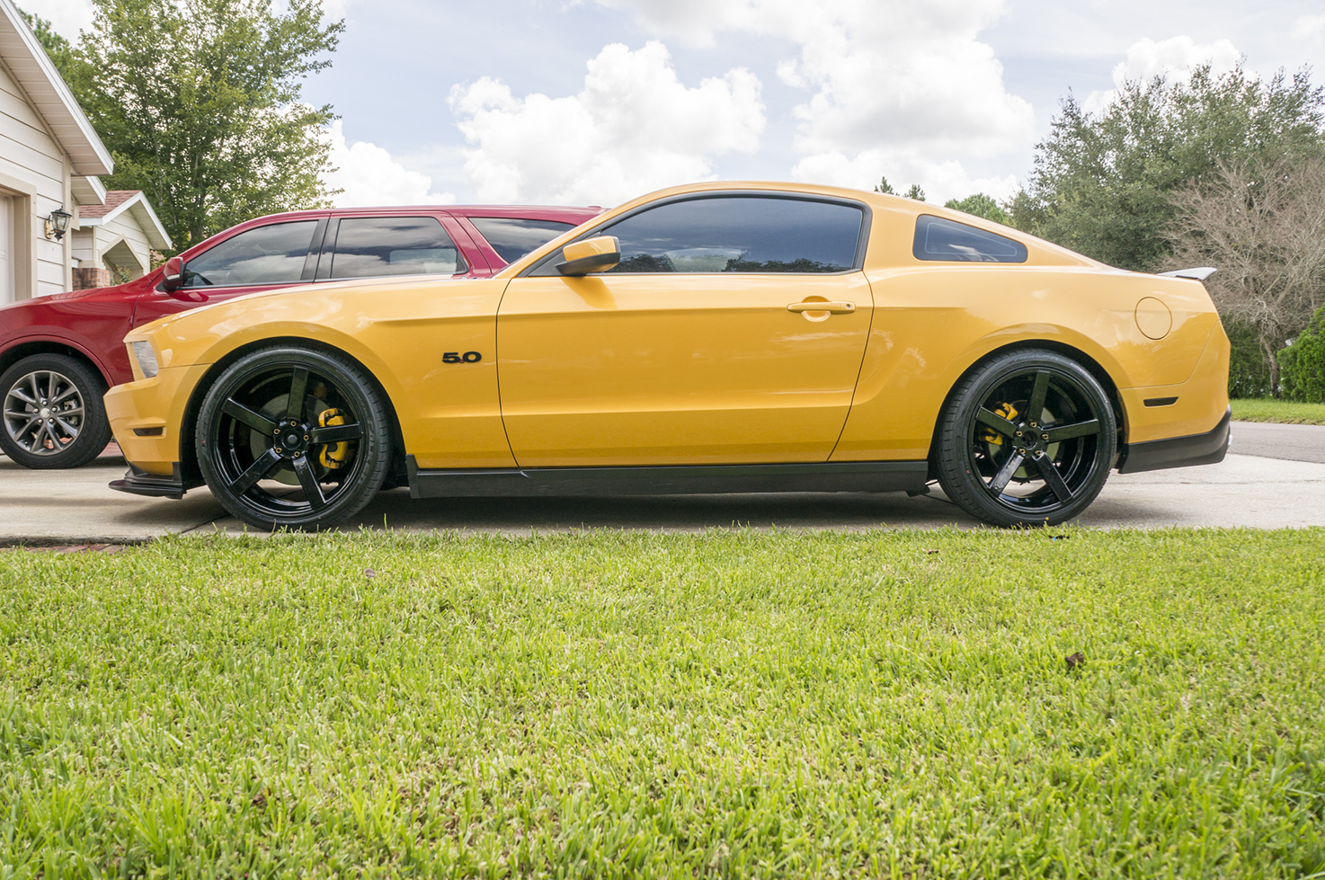 2013 Ford Mustang photo