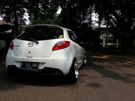 2012 Mazda Mazda2