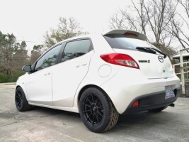 2013 Mazda Mazda2