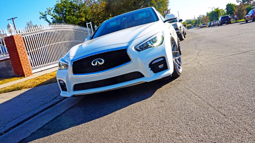 2014 Infiniti Q50 photo