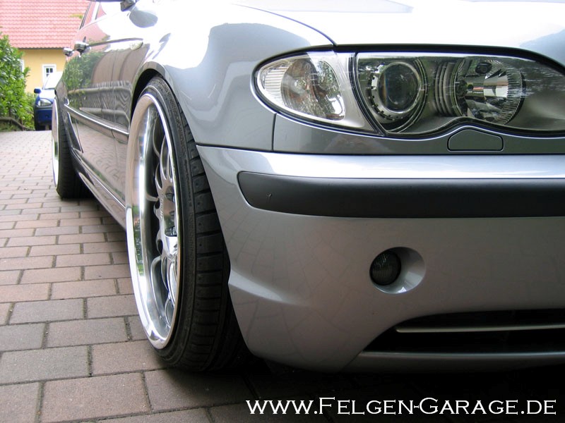 2002 BMW 330 photo