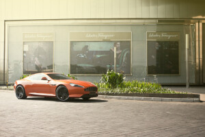 2012 Aston Martin Virage