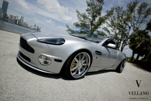 2014 Aston Martin Vanquish