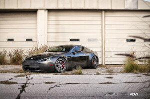 2014 Aston Martin V8 Vantage