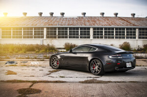 2014 Aston Martin V8 Vantage