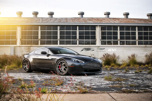 2014 Aston Martin V8 Vantage