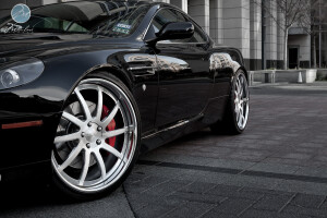 2014 Aston Martin DB9