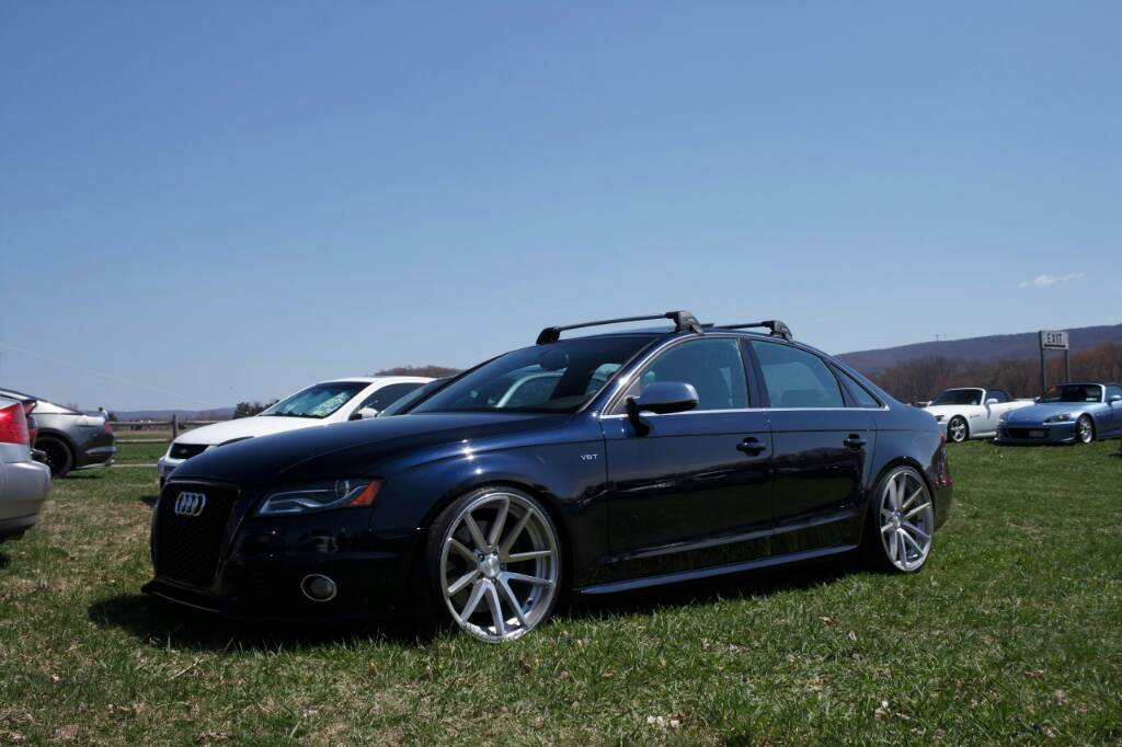 2010 Audi A4 photo