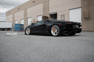 2014 Lamborghini Aventador