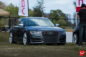 2014 Audi S8