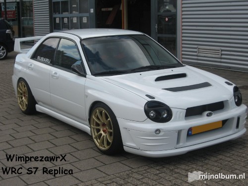 2001 Subaru Impreza WRX photo