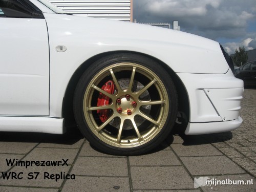 2001 Subaru Impreza WRX photo