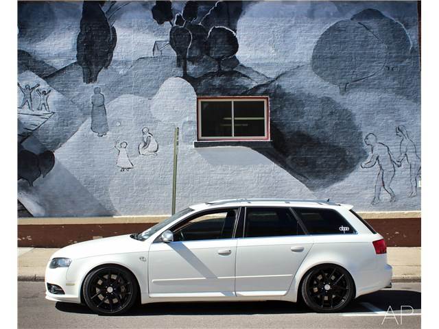 2009 Audi S4 photo