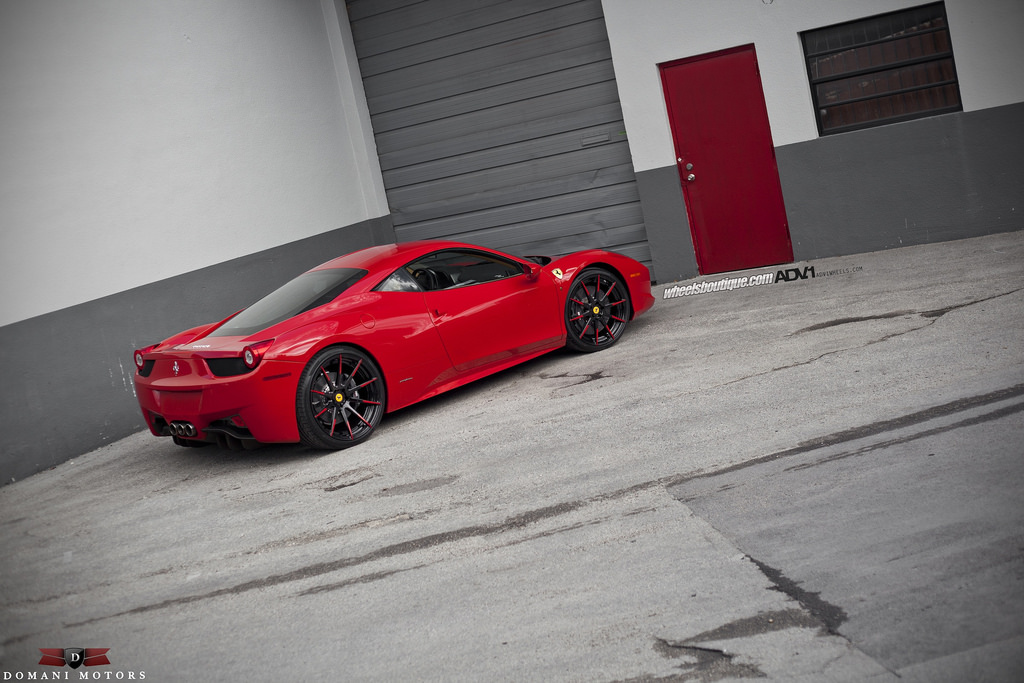 2013 Ferrari 458 Italia photo