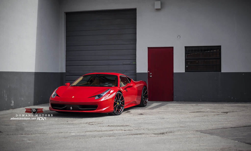 2013 Ferrari 458 Italia photo