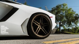 2013 Lamborghini Aventador