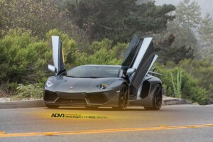 2012 Lamborghini Aventador