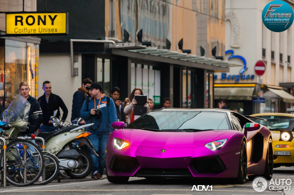 2012 Lamborghini Aventador photo