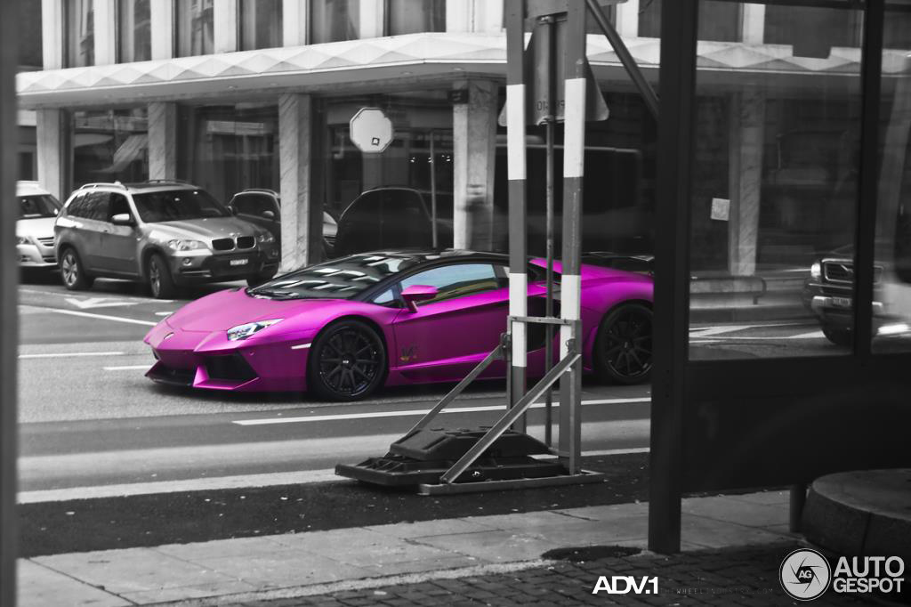 2012 Lamborghini Aventador photo