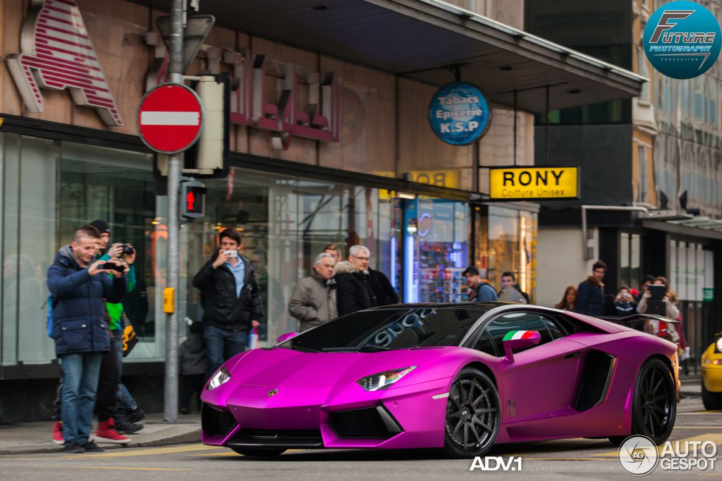 2012 Lamborghini Aventador photo