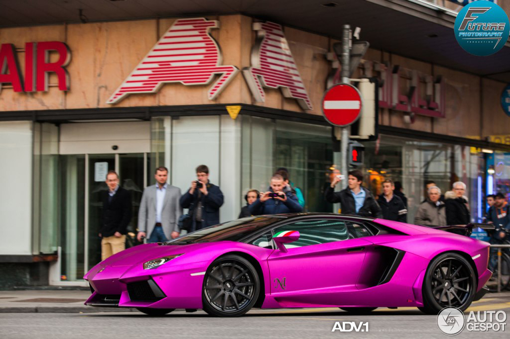 2012 Lamborghini Aventador photo