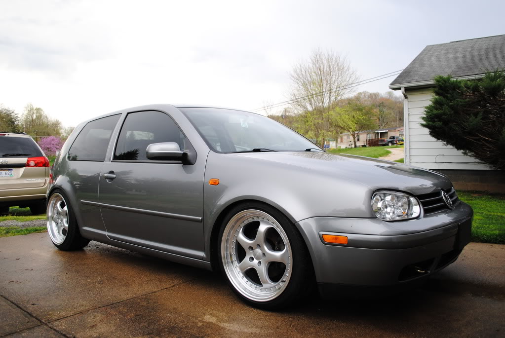 2005 Volkswagen Golf photo