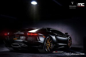 2012 Lamborghini Aventador