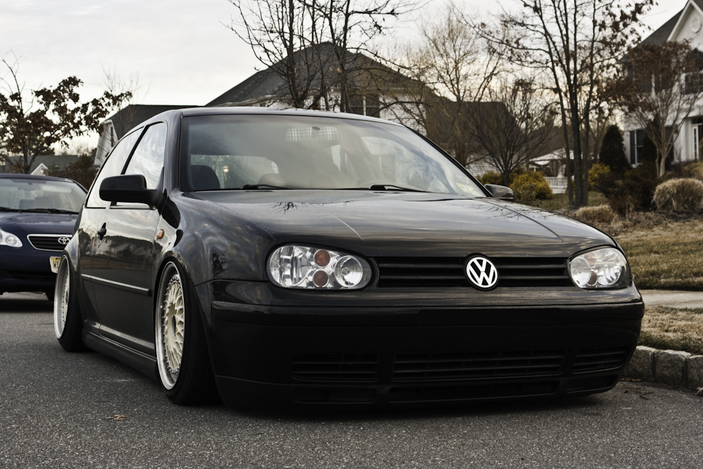 2005 Volkswagen Golf photo
