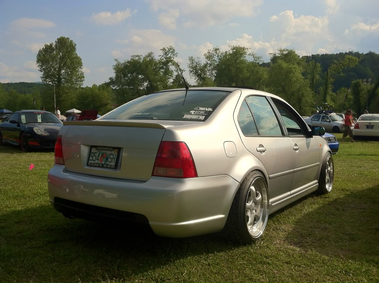 2005 Volkswagen Jetta photo