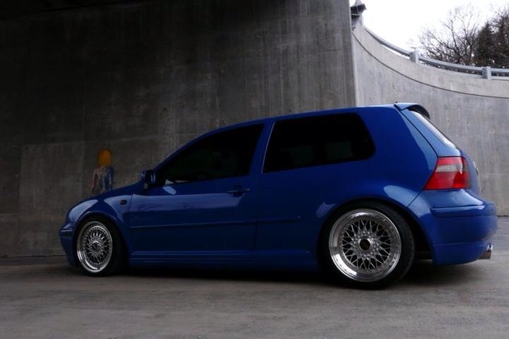 2005 Volkswagen Golf photo