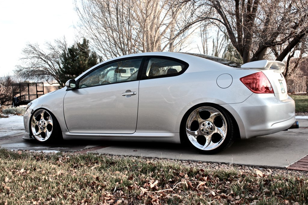 2010 Scion tC photo