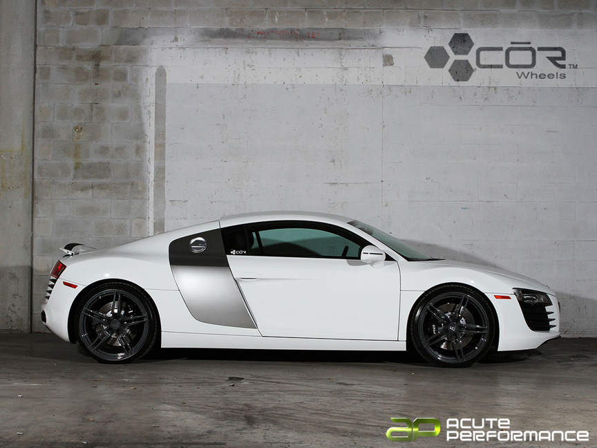 2011 Audi R8 photo
