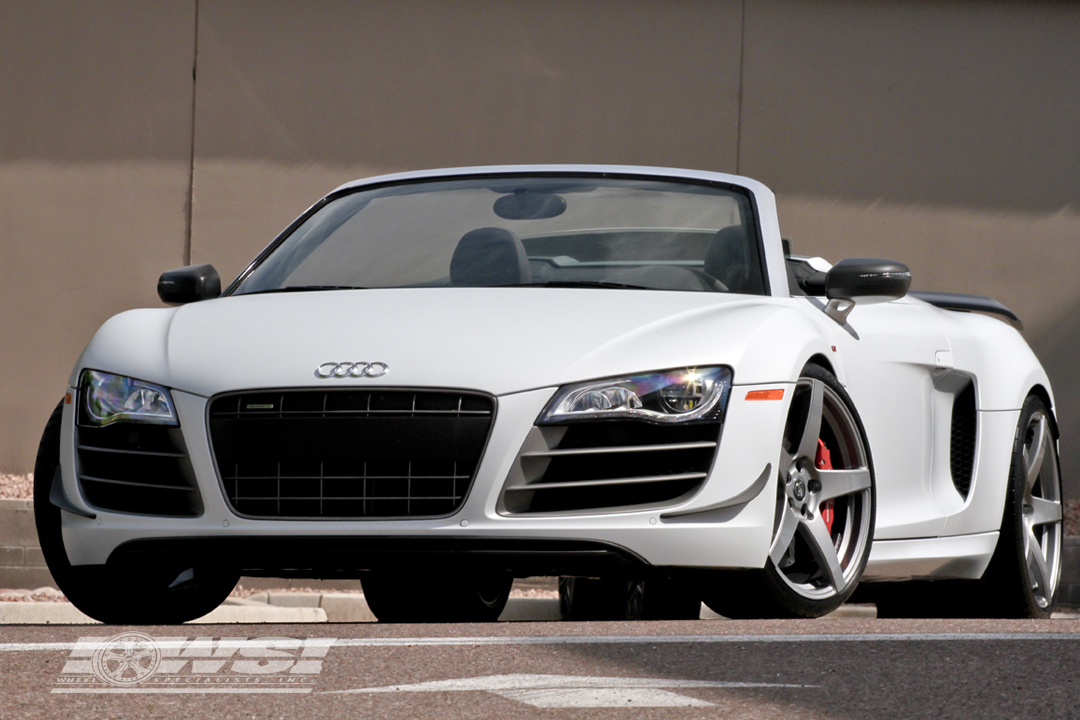2011 Audi R8 photo