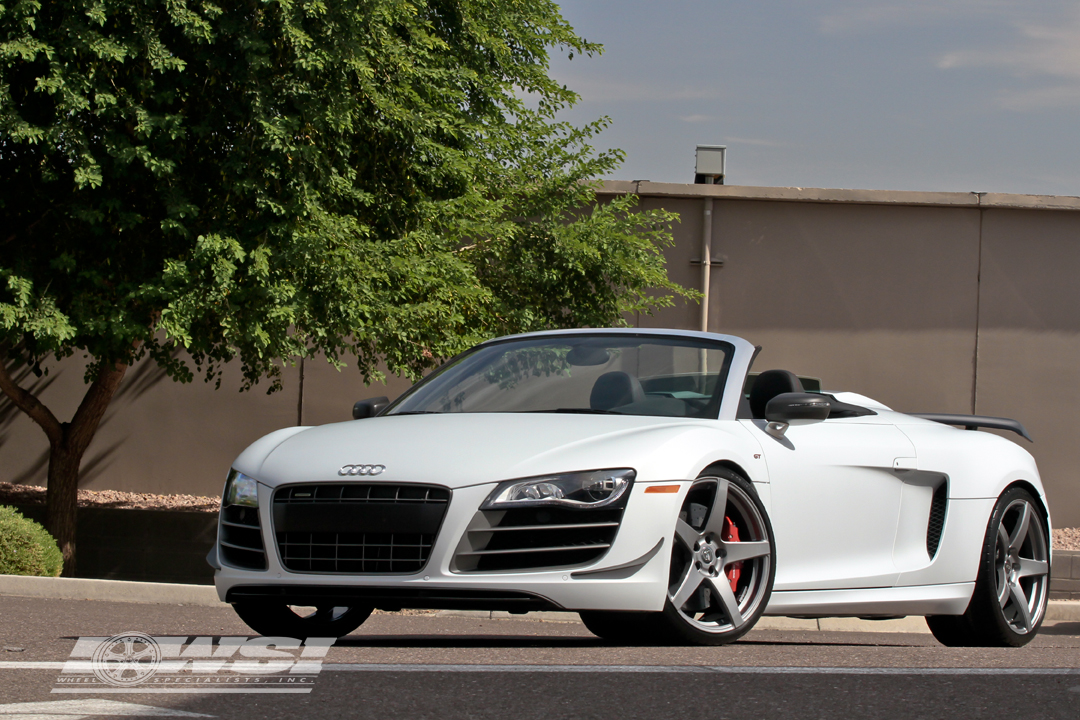 2011 Audi R8 photo