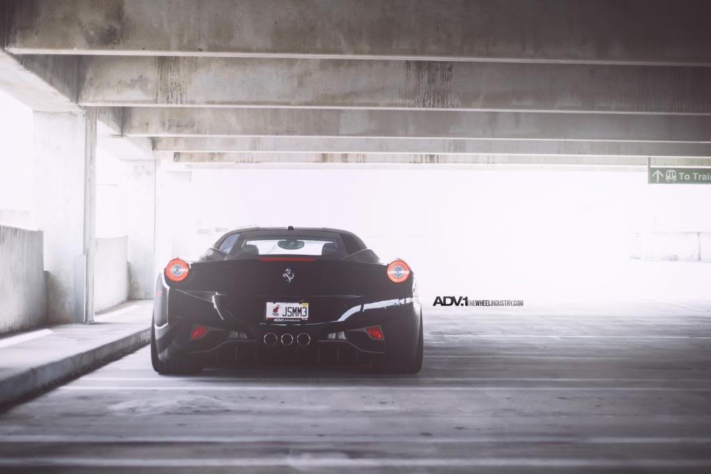 2013 Ferrari 458 Italia photo