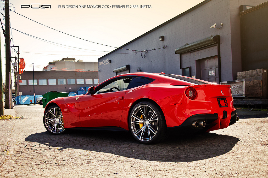 2013 Ferrari F12berlinetta photo