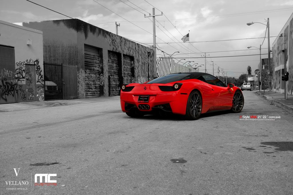 2013 Ferrari 458 Italia photo