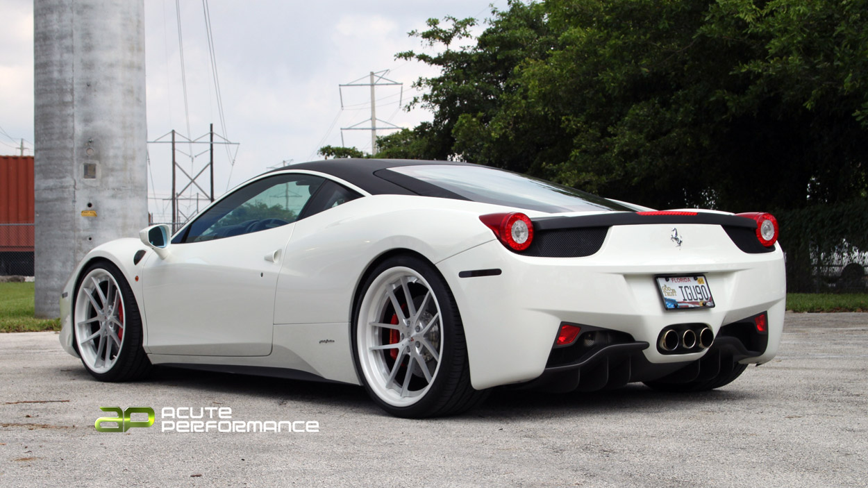 2012 Ferrari 458 Italia photo
