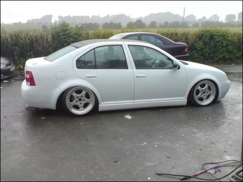 2002 Volkswagen Jetta photo