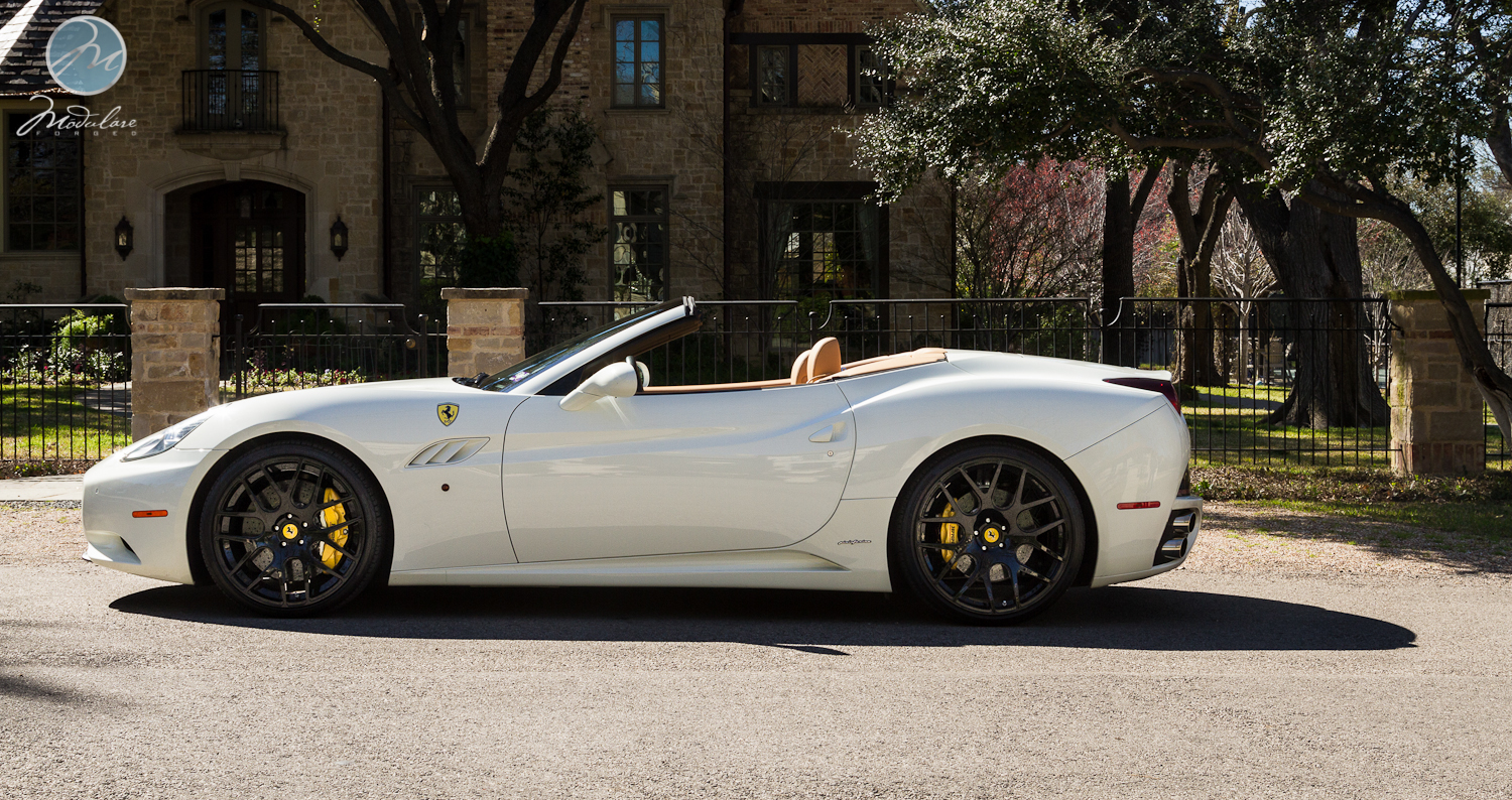 2011 Ferrari California photo