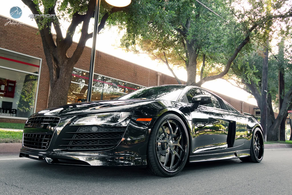 2011 Audi R8 photo