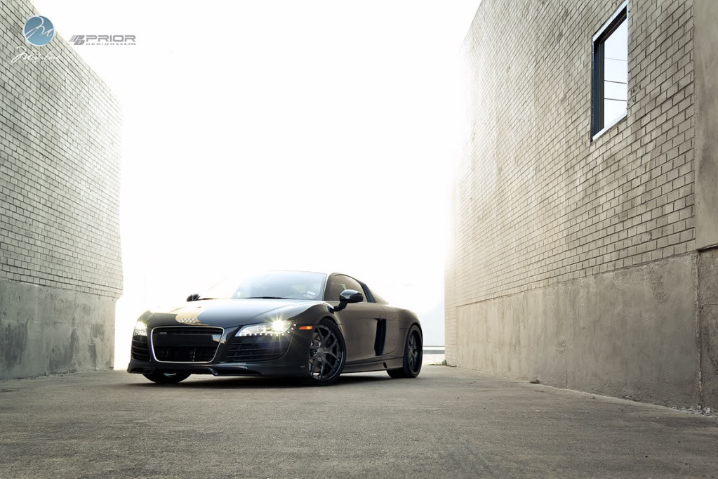 2011 Audi R8 photo